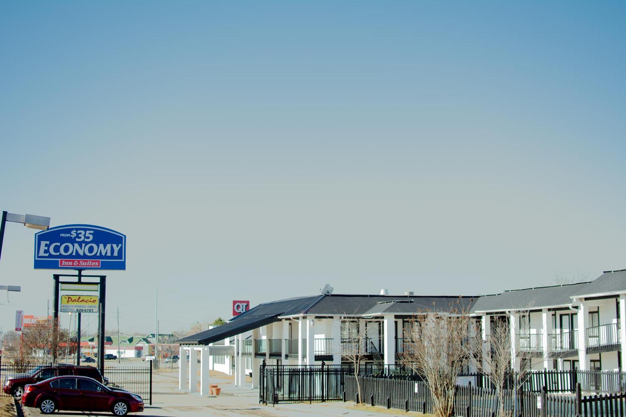 Economy Inn And Suites タルサ エクステリア 写真